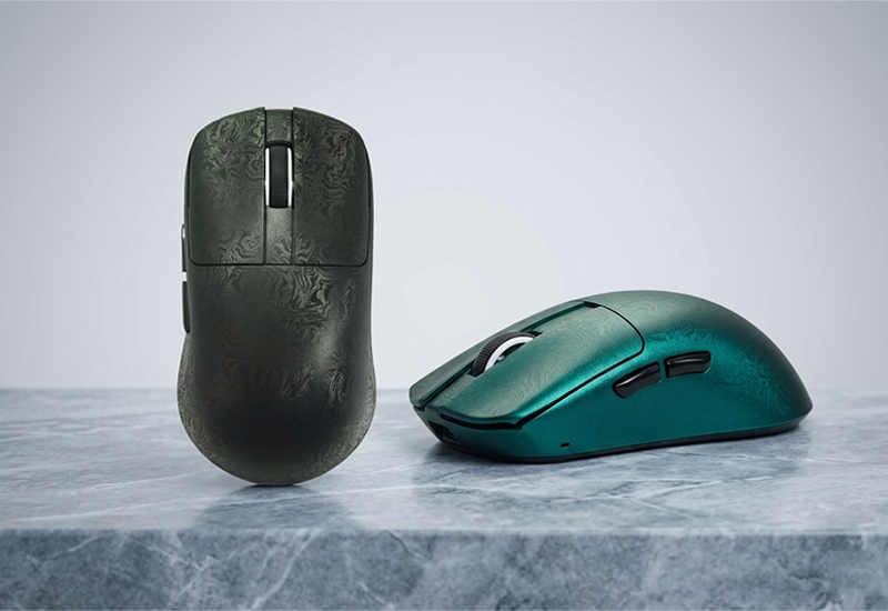 55g±2g Carbon Fiber Ultra-Light Tri-Mode Gaming Mouse PAW33953950 Dual 8K 30000DPI Model G33 Description3